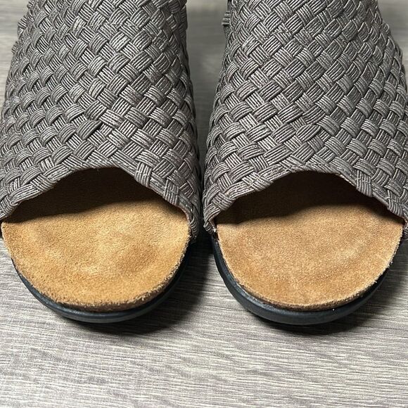 Comfortiva Alisha Wedge Sandals Shoes - Picture 6 of 7